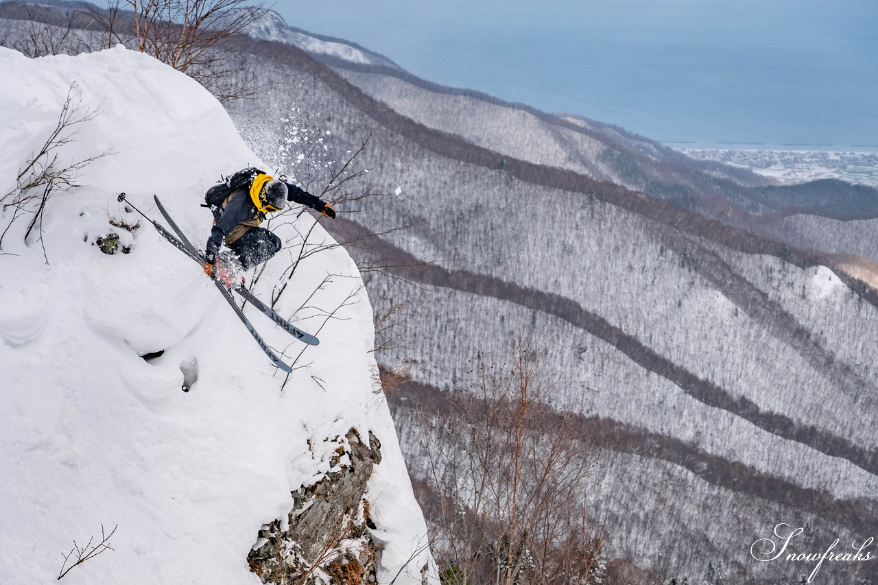 標高1,023ｍ。手稲山を知り尽くしたプロスキーヤー・中西太洋さんと行く、“マザーマウンテン”フォトセッション(^_-)-☆